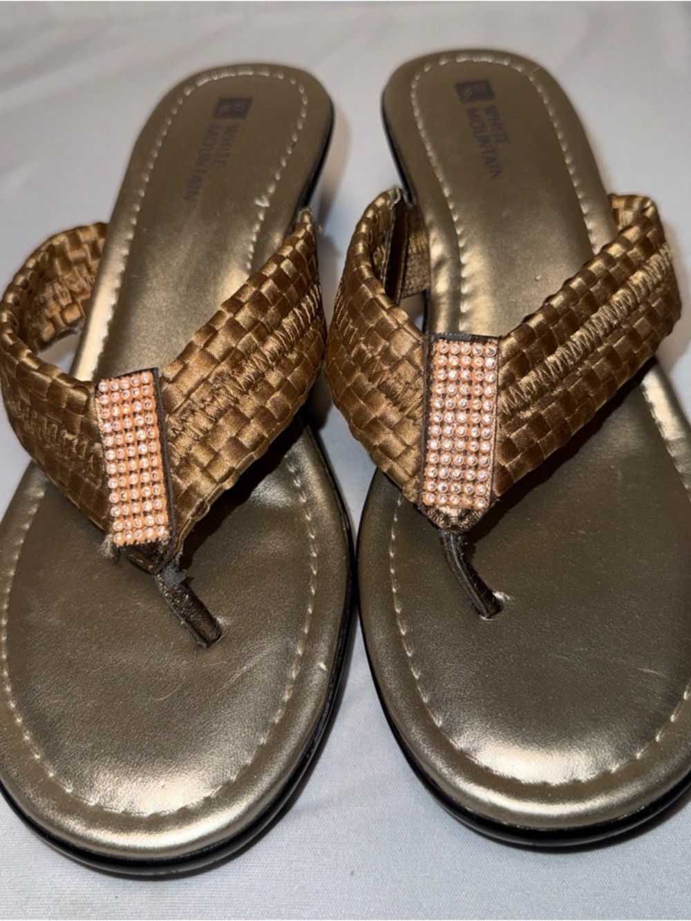White Mountain Bronze Metallic Sandals Size 8-1/2